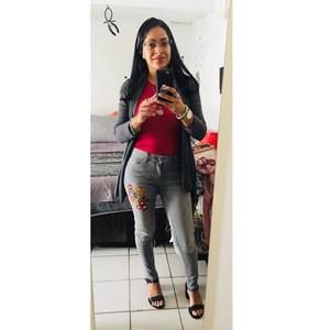 Meet your Posher, Daniela